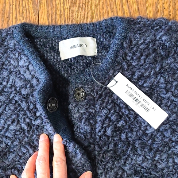 Wool Humanoid Cardigan - Picture 2 of 4